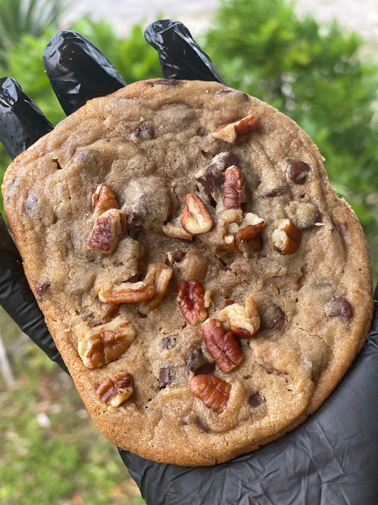 Brown Butter Chocolate Chip Pecan Big Azz Cookie